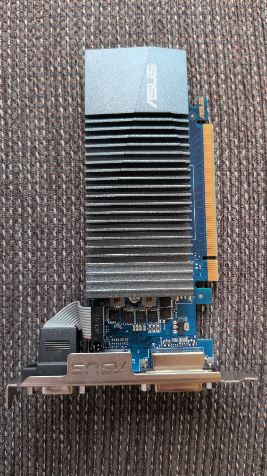 ASUS GT710 SL 2GD5 BKR Grafische Kaart - Getest en Werkend, Computers en Software, Videokaarten, Gebruikt, PCI-Express 2, HDMI
