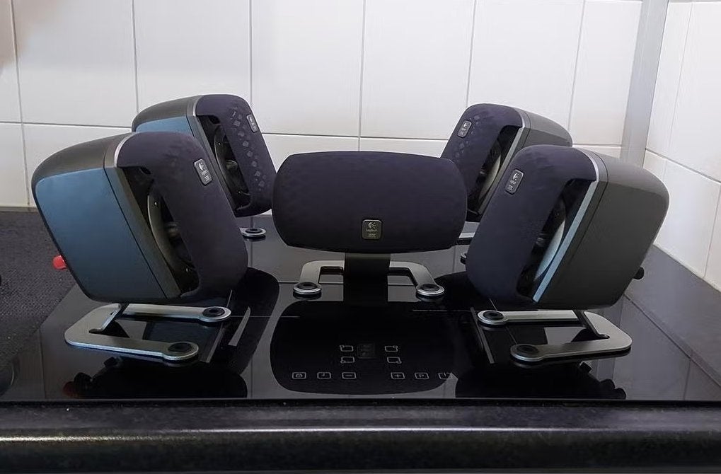 Logitech boxen, Computers en Software, Ophalen of Verzenden, Gebruikt, Overige typen, Logitech