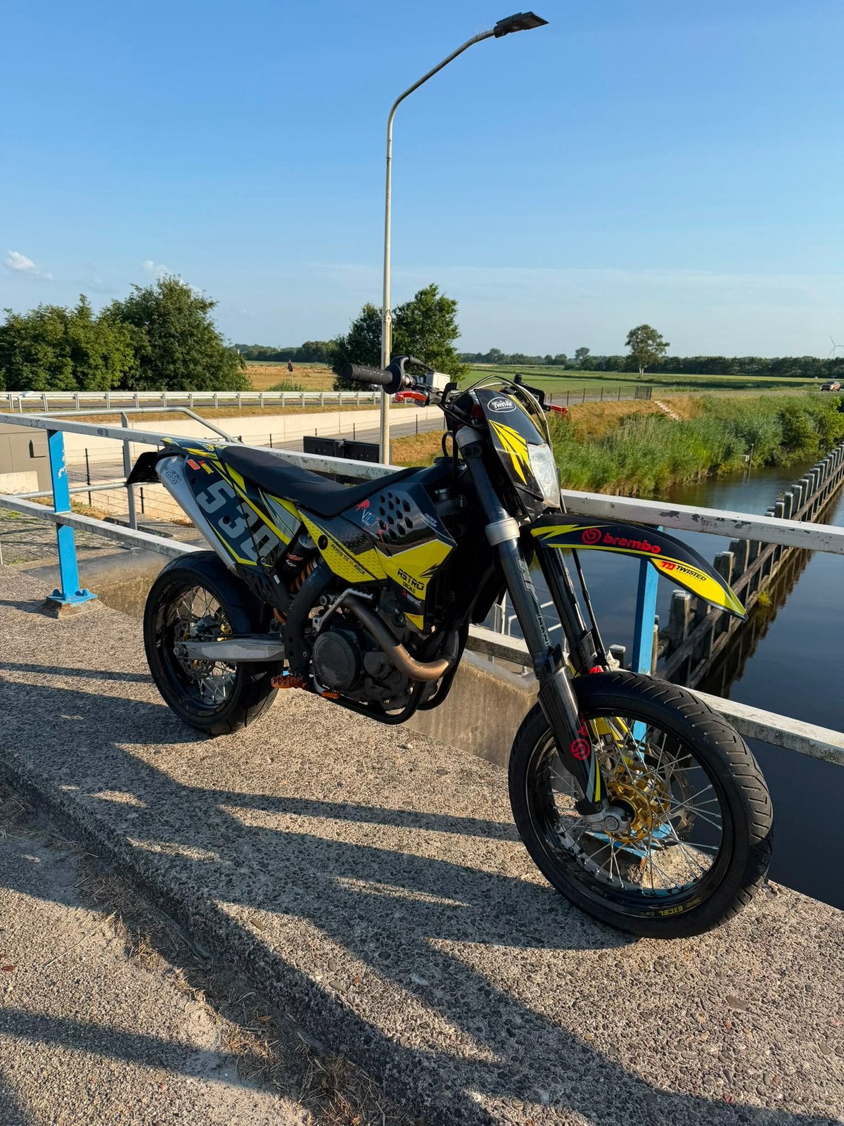 KTM 530 EXC Supermoto + crosswielen, Motoren, Motoren | KTM, Particulier, SuperMoto, 12 t/m 35 kW, 1 cilinder, Minimaal motorrijbewijs A2