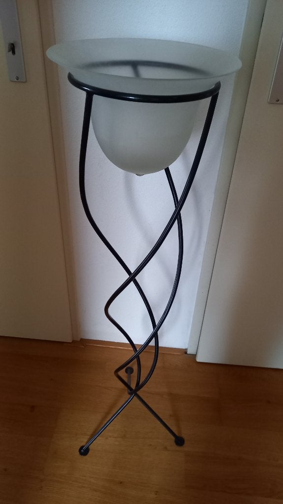 Decoratieve vaas op metalen standaard - 104 cm hoog, Huis en Inrichting, Ophalen, Gebruikt, Zwart, 104 cm