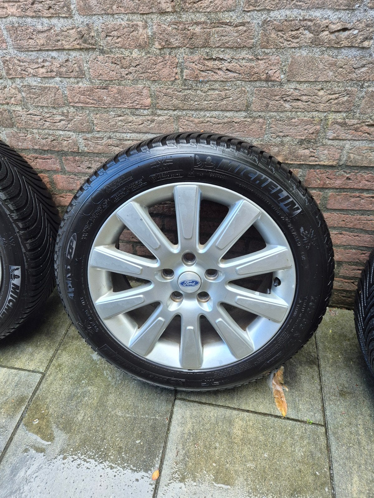 Ford 16 inch velgen met Michelin Alpine 5 winterbanden, Auto-onderdelen, Banden en Velgen, Ophalen, Gebruikt, 16 inch, Banden en Velgen