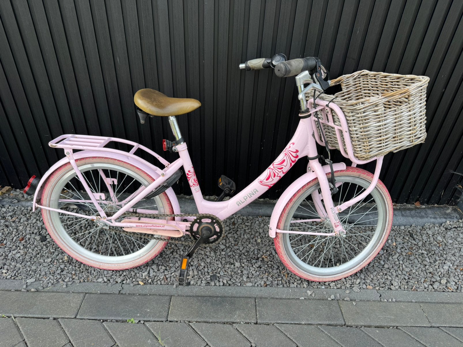Alpina meisjes fiets, Ophalen, Gebruikt, 22 inch