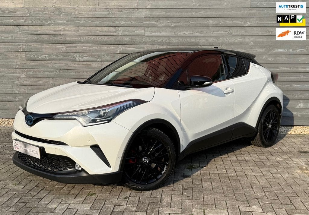 Toyota C-HR 1.8 HYBRID STYLE ULTIMATE NAVI LEDER CAMERA NAP, Auto's, 4 cilinders, Wit, 26 km/l, Hybride Elektrisch/Benzine