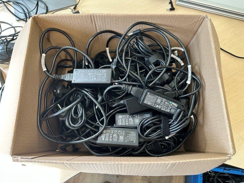 Partij Originele HP AC Adapters 45 Watt blue-pin, Ophalen of Verzenden, Gebruikt, HP