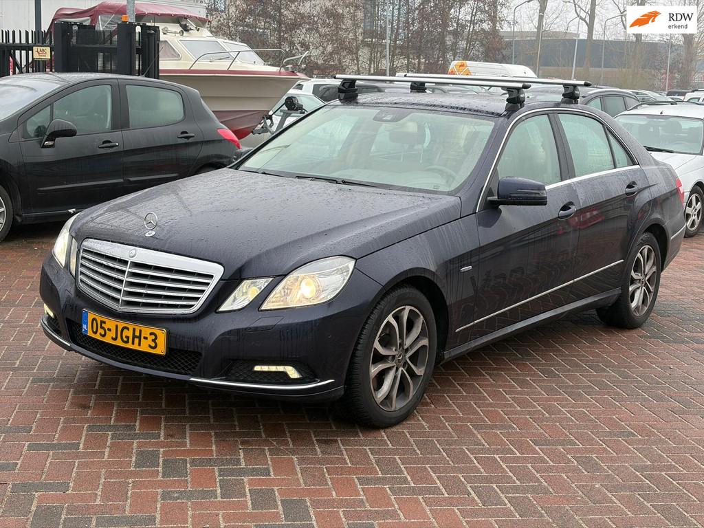 Mercedes-Benz E-klasse 250 CDI Elegance Airco! Automaat! LED, Auto's, Automaat, Euro 5, Achterwielaandrijving, Gebruikt