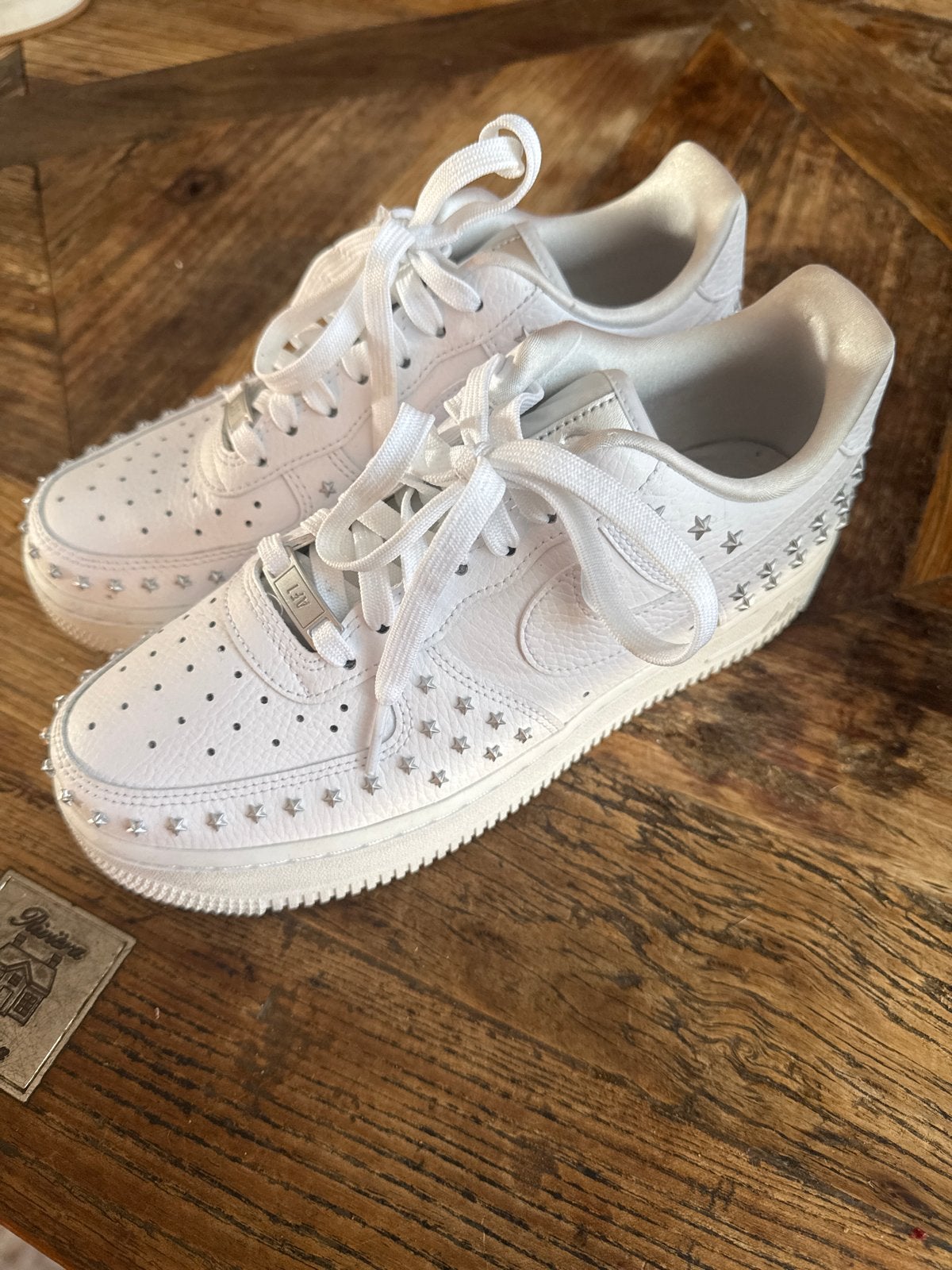 Nike Air Force 1 Studs Dames Sneakers Maat 39, Ophalen of Verzenden, Nieuw, Wit, Sneakers of Gympen