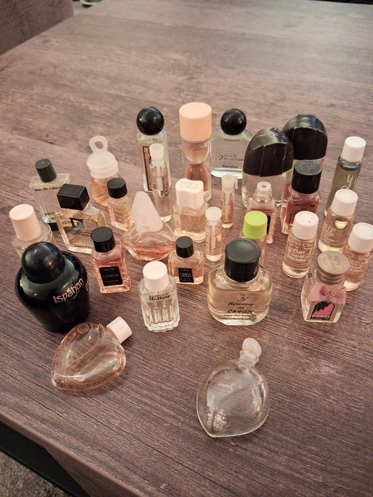 30 volle testers van vintage geurtjes
+ ruim 90 (half)lege t, Sieraden, Tassen en Uiterlijk, Uiterlijk | Parfum, Ophalen of Verzenden