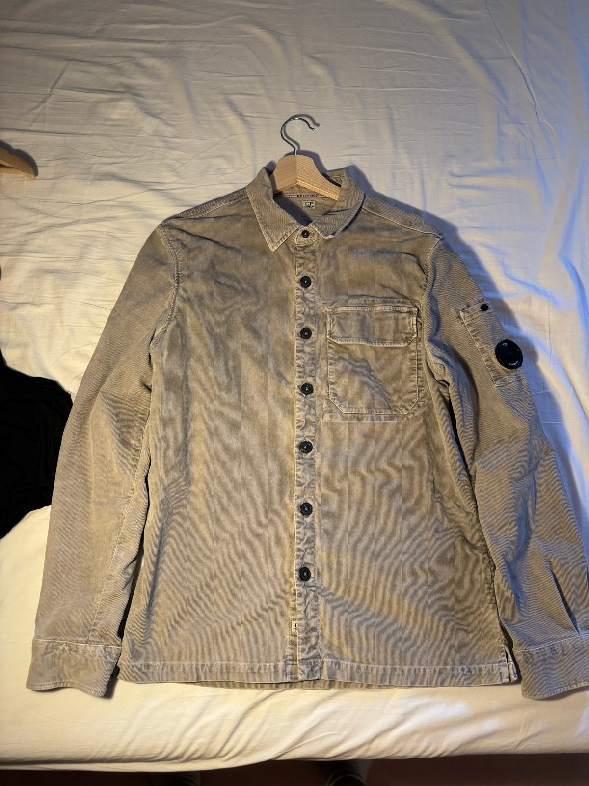 C.P. Company overshirt in ribfluweel - Zo goed als nieuw, Kleding | Heren, Overhemden, Ophalen of Verzenden, Zo goed als nieuw