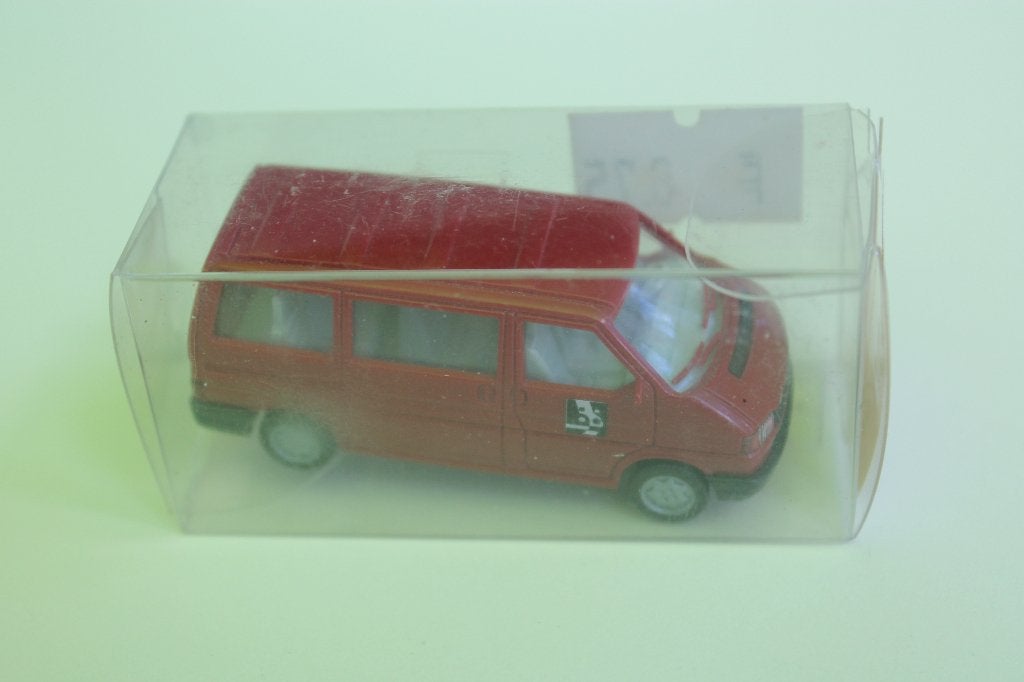Wiking VW T4 Kombi met logo van 'Automuseum', Ophalen of Verzenden, Zo goed als nieuw, Auto, Wiking