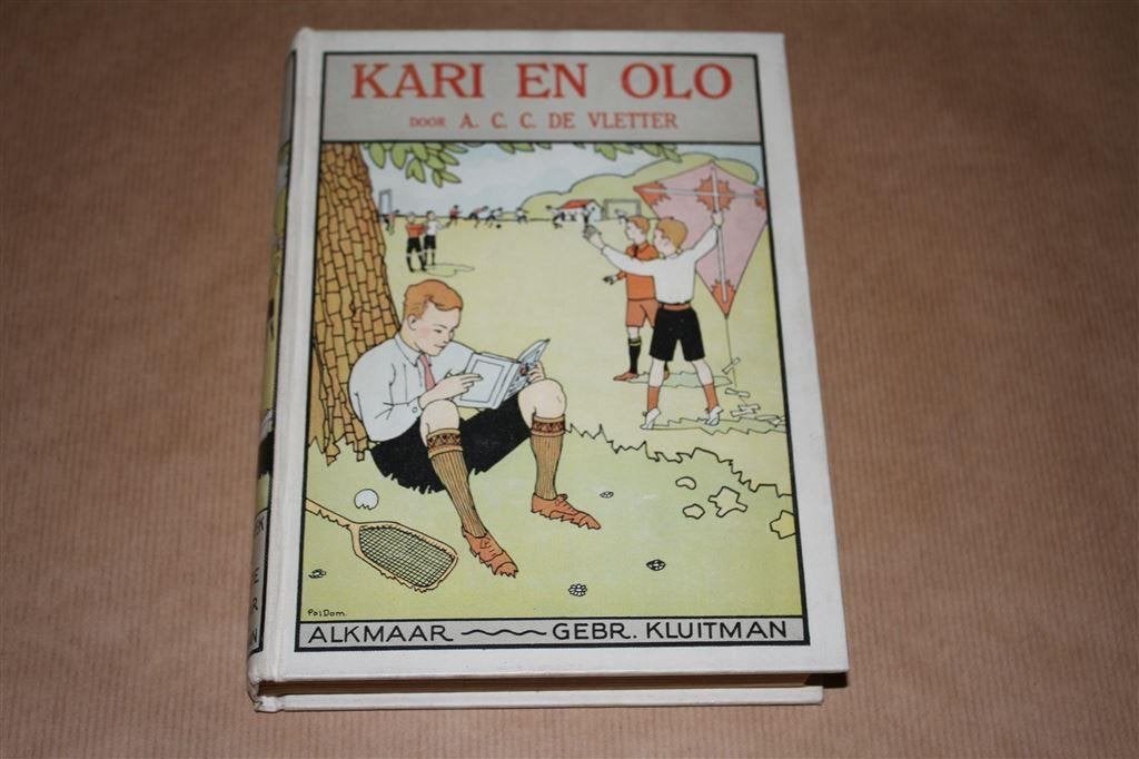 Kari en Olo. Vletter. Kluitman 1e dr. 1922., Boeken, Ophalen of Verzenden, Gelezen