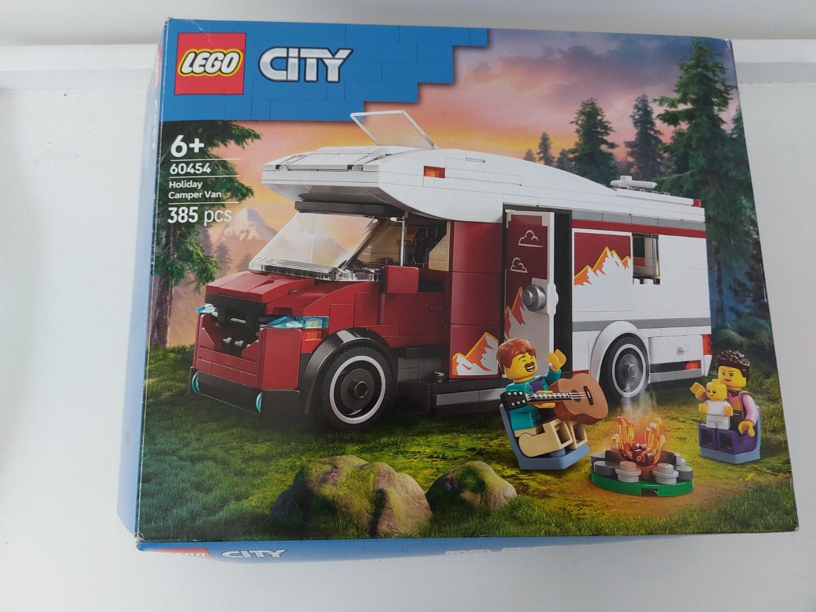 Lego City 60454 Holiday Camper Van, Kinderen en Baby's, Speelgoed | Duplo en Lego, City, Gebruikte blokjes met nopjes, Lego, Ophalen of Verzenden