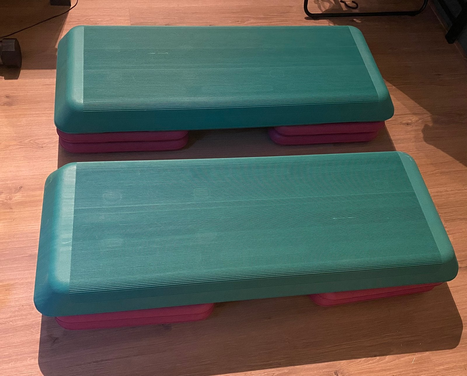 Aerobic step, Sport en Fitness, Ophalen, Zo goed als nieuw, Stepapparaat