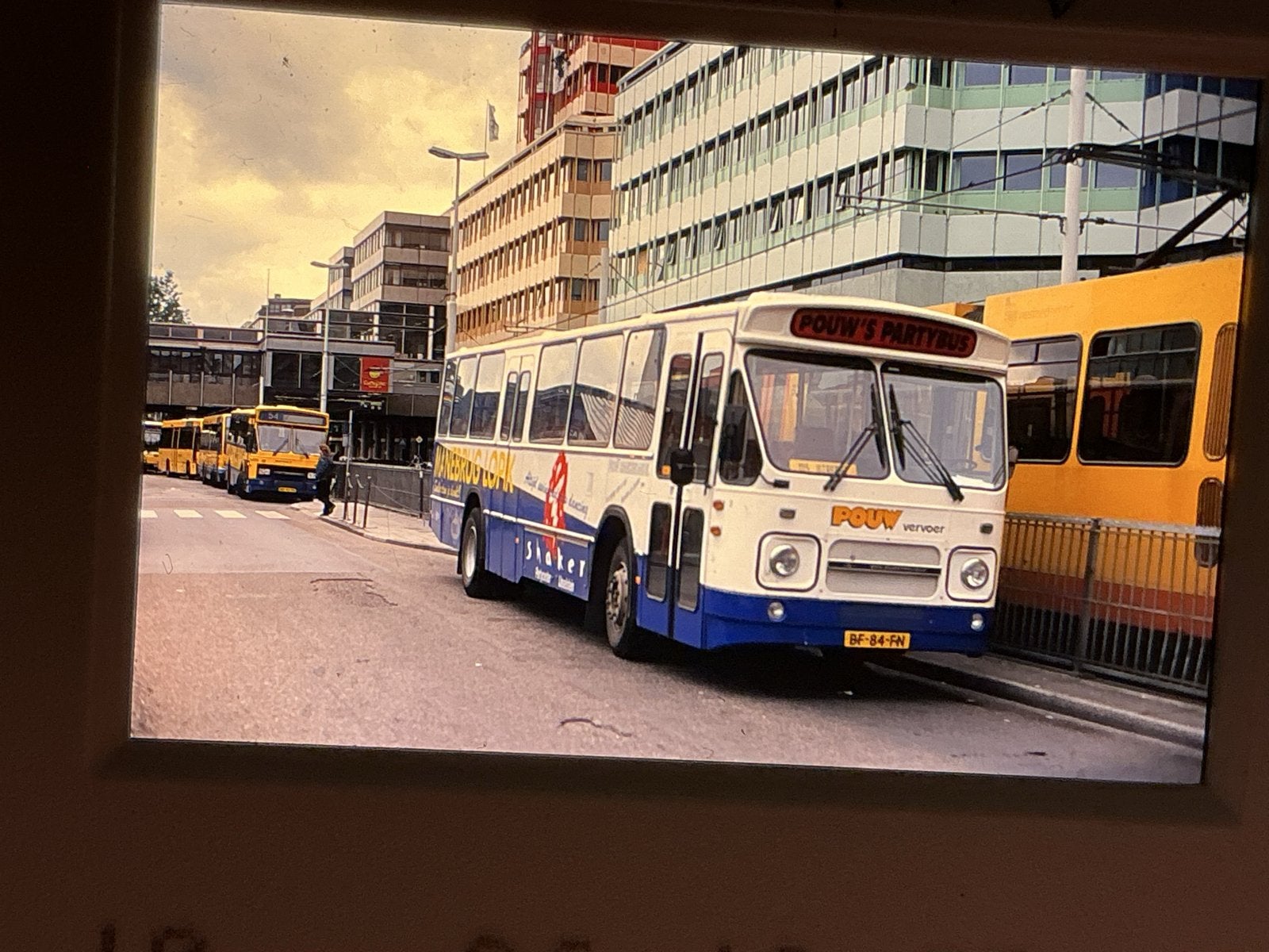 POUW OUDE AUTOBUS DIA, Verzamelen, Verzenden, Zo goed als nieuw, Bus of Metro, Overige typen