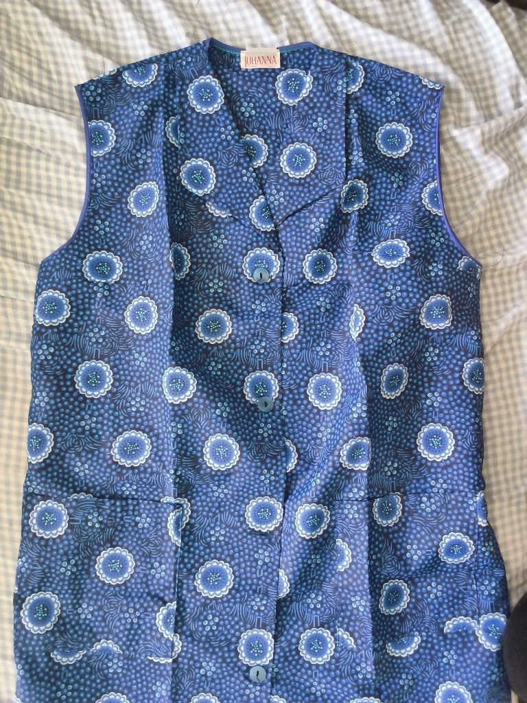 Vintage keukenschort maat XL ( MA FLODDER), Ophalen, Schort, Blauw, Met zakken
