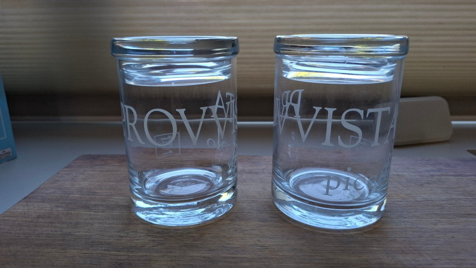 2 Glazen voorraadpotten van Rivièra Maison., Ophalen of Verzenden, Zo goed als nieuw, Glas, Pot, Bus of Blik