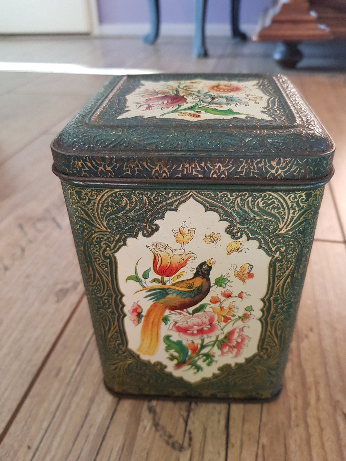 Antiek blik met vogels bloemen / paradijsvogels, Verzamelen, Ophalen of Verzenden, Gebruikt, Overige