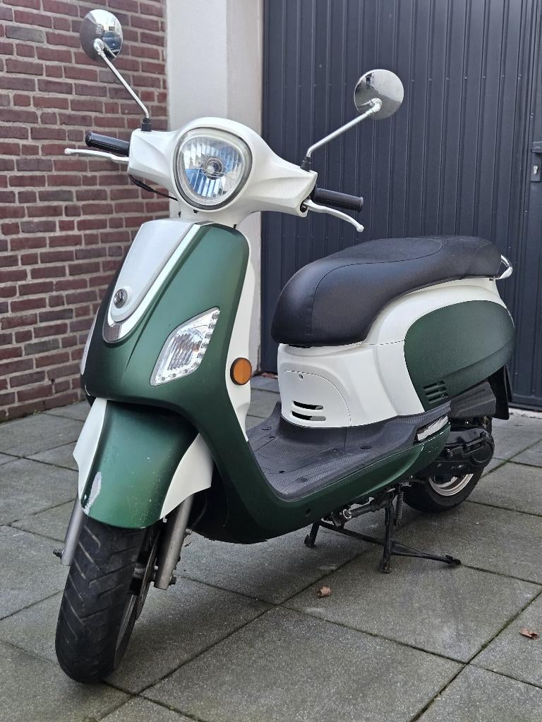 SYM Fiddle III 2015 Retro Scooter + 2 Helmen - rijdt goed, Ophalen, Gebruikt, Benzine, Fiddle