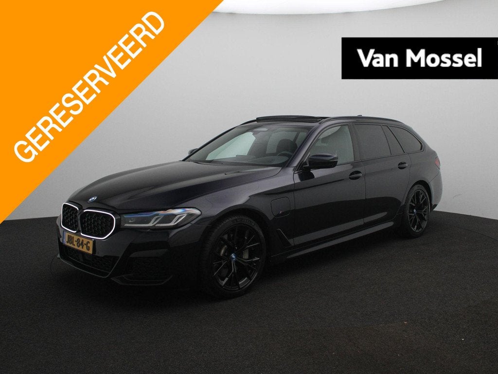 BMW 5-serie Touring 530e Business Edition Plus | Digital Key, Achterwielaandrijving, Gebruikt, 4 cilinders, Automatische klimaatregeling