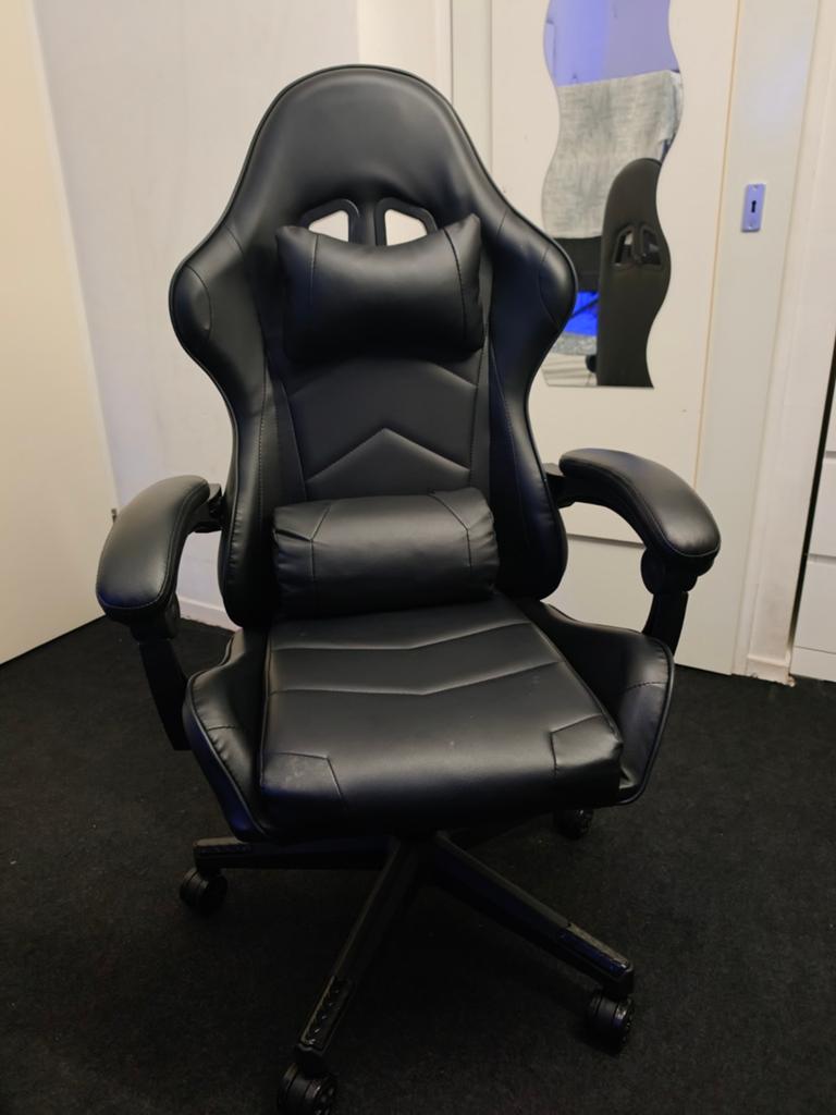 Gaming/bereau stoel, Ophalen, Zwart, Zo goed als nieuw, Gaming bureaustoel