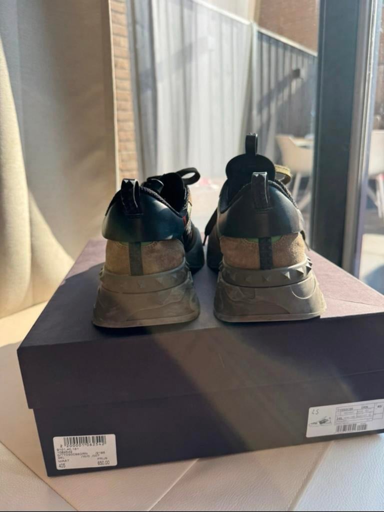 Valentino Garavani Camouflage Sneakers, Kleding | Heren, Schoenen, Ophalen of Verzenden, Zo goed als nieuw, Overige kleuren, Sneakers of Gympen
