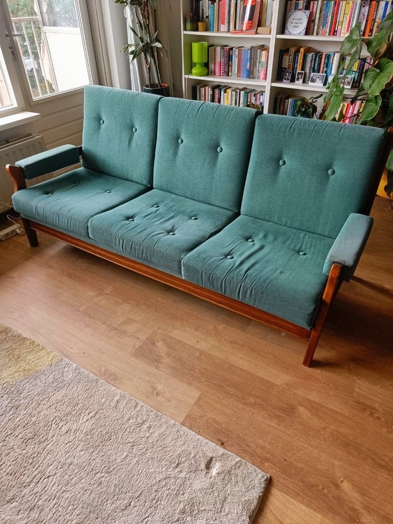 Houten mid century zitbank (blauw/groen), Huis en Inrichting, Banken | Bankstellen, Ophalen, Mid century vintage, Gebruikt, Driepersoons