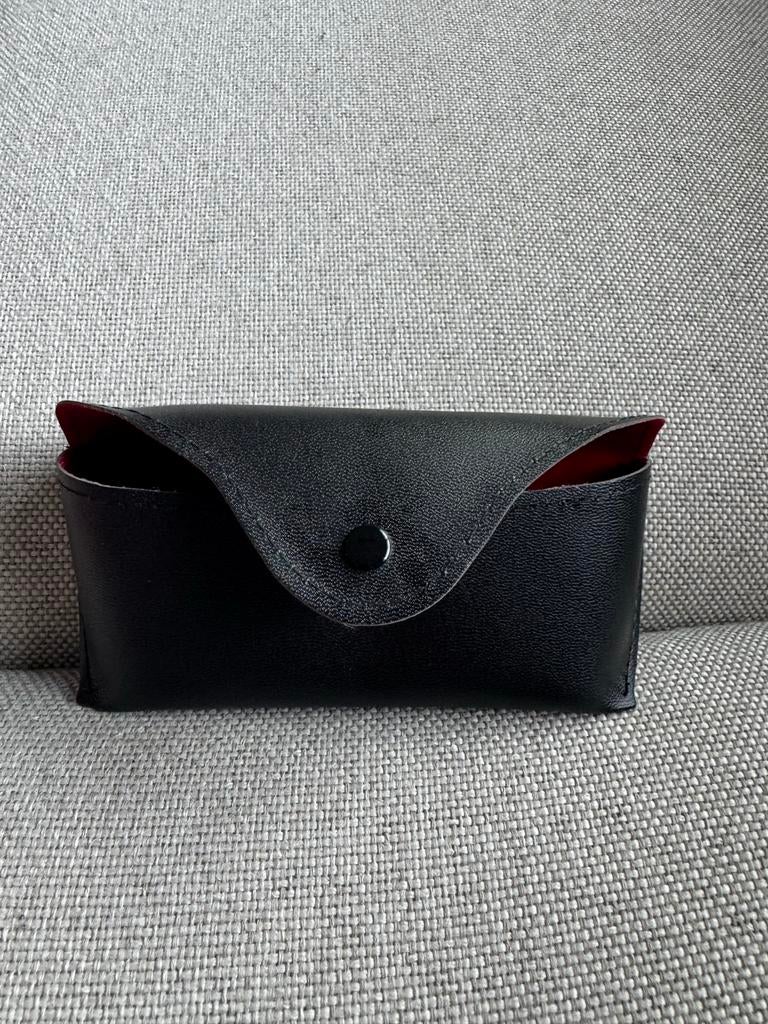 Leesbril +1.5 met zwart/goud montuur en etui, Overige merken, Gebruikt, Zwart, Ophalen of Verzenden