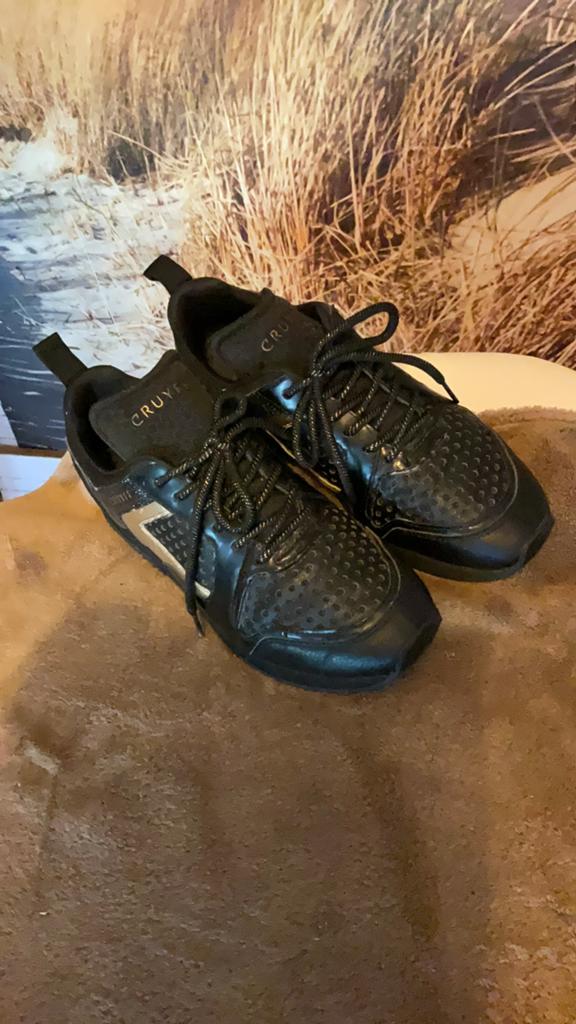 Cruyff sneakers zwart met goud 40,, Kleding | Dames, Schoenen, Gedragen, Sneakers of Gympen, Zwart, Ophalen of Verzenden