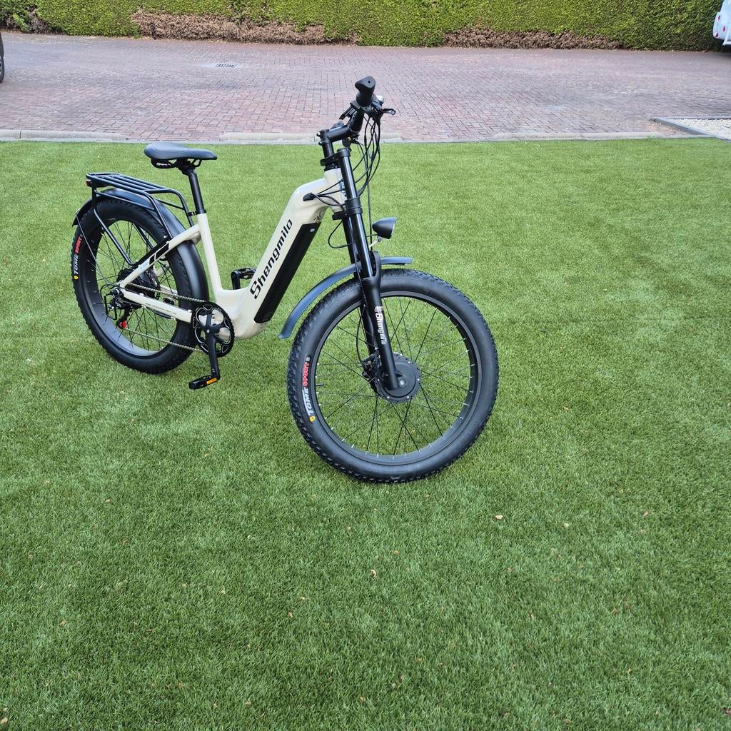 Nieuwe elektrische fiets - nog geen km gefietst, Ophalen of Verzenden, Nieuw