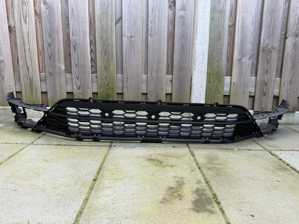 VW Tiguan 5NA Bumpergrill Onderzijde, Gebruikt, Ophalen of Verzenden, Bumper, Volkswagen