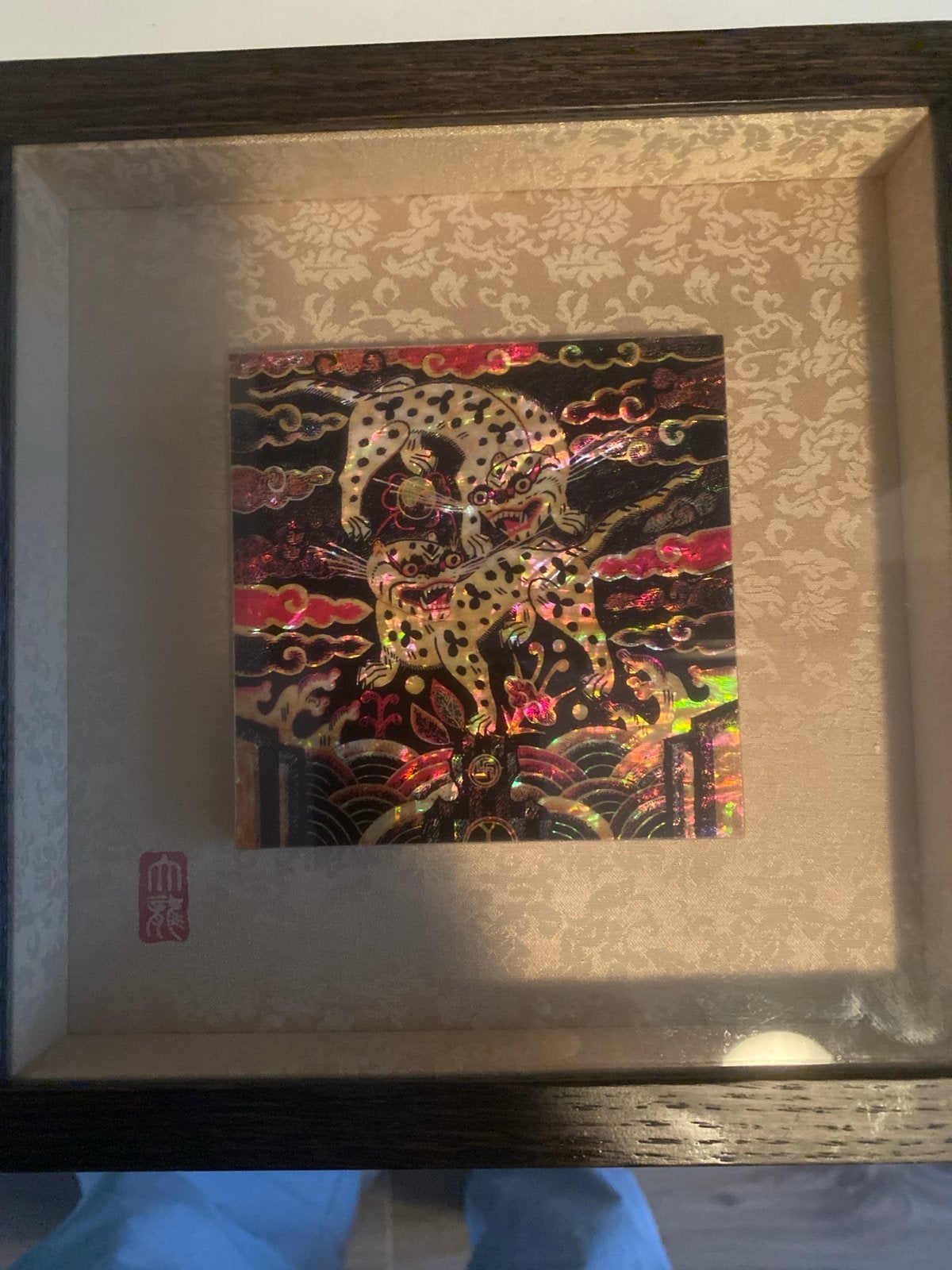 Koreaanse kunst: Tijgers in parelmoer in lijst, Schilderij, Natuurlijk materiaal, Ophalen of Verzenden, Overige herkomsten