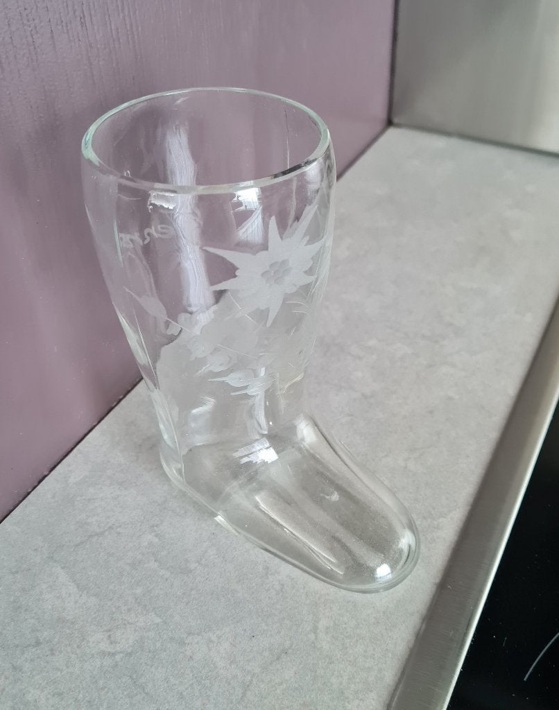 Mooi glas (Stiefel / laars) met edelweiss - zie foto's, Ophalen of Verzenden