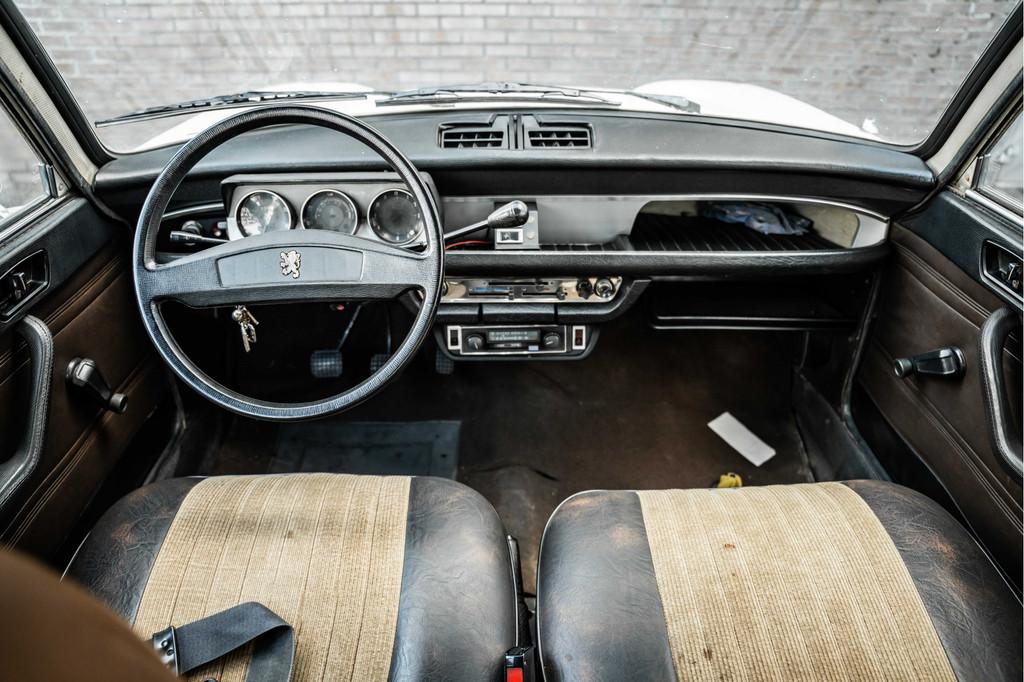 Peugeot 204 D unieke Diesel | Wegenbelastingvrij! (bj 1976), Overige carrosserieën, Wit, 45 pk, Bedrijf