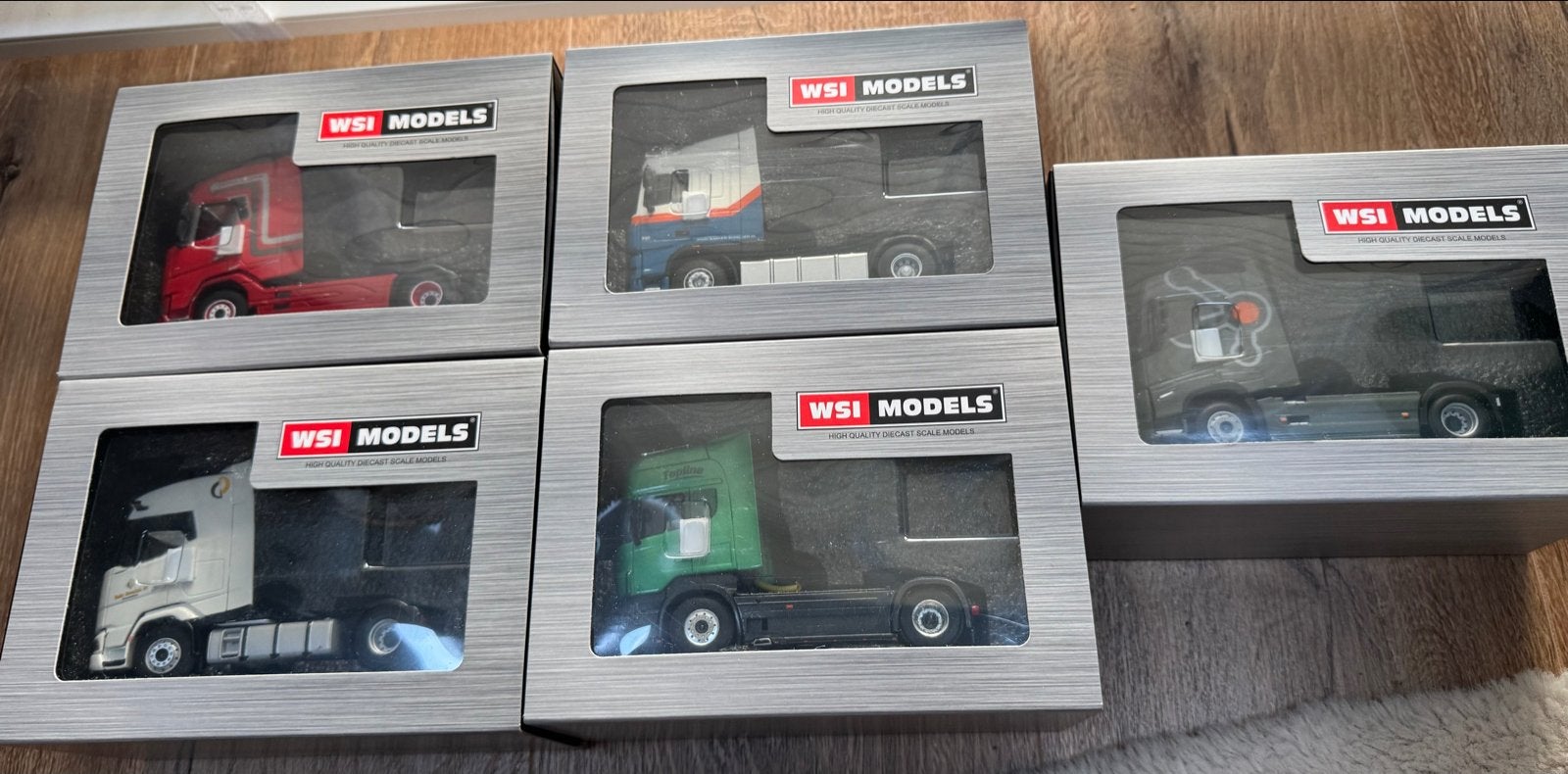 WSI Models Vrachtwagens - DAF, Volvo, Scania (5 stuks), Overige merken, 1:32 tot 1:50, Ophalen of Verzenden, Zo goed als nieuw