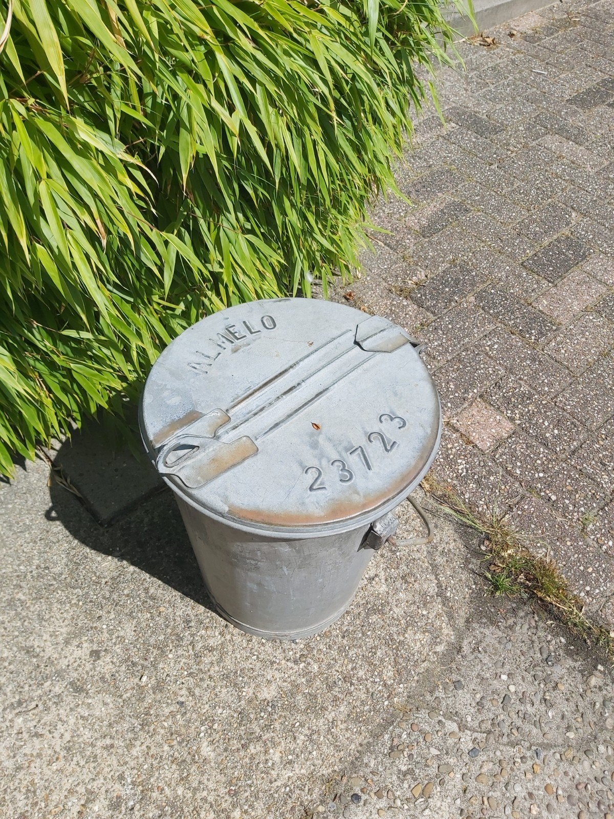 Vintage zinken vuilnisemmer  Almelo 23723, Ophalen