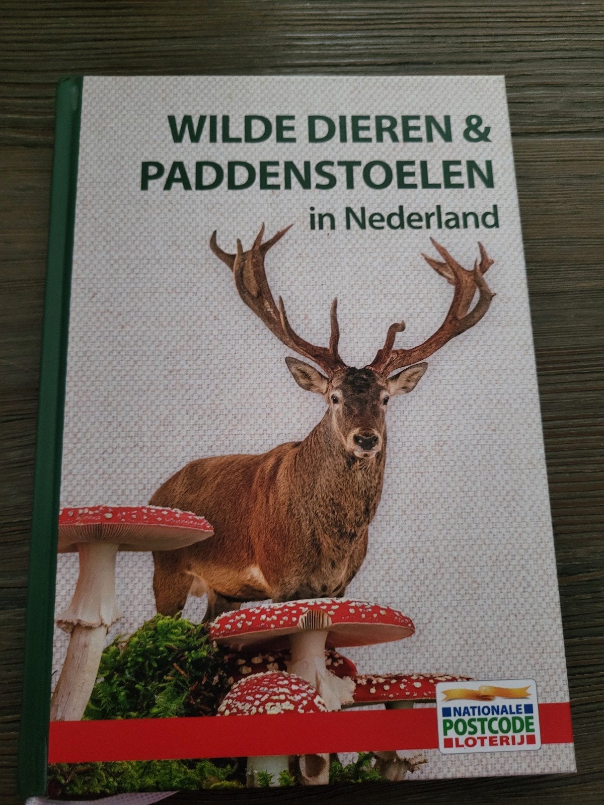 Wilde dieren en paddestoelen in Nederland  -postcode Loterij, Ophalen of Verzenden, Nieuw, Natuur algemeen