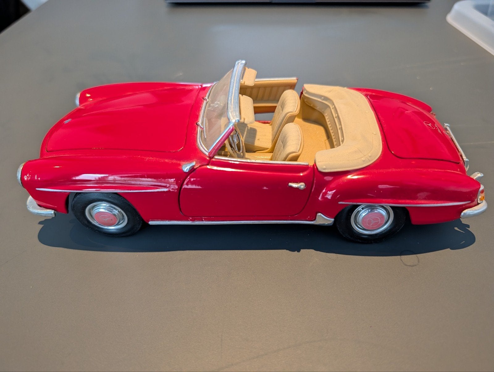 Maisto - Mercedes-Benz 190 SL (1955) schaalmodel 1:18, Ophalen of Verzenden, Overige typen