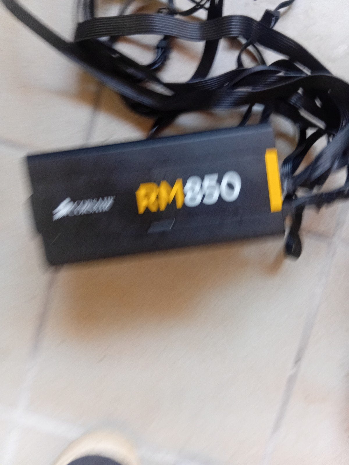 Corsair rm850 power supply, Ophalen