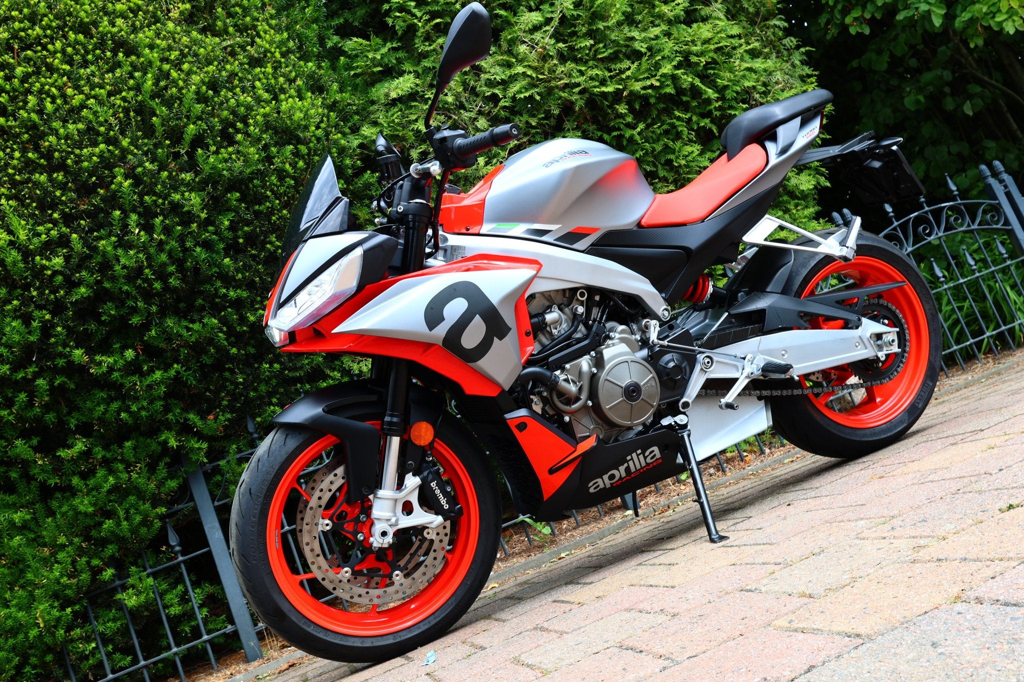 Aprilia TUONO 660 V2 ABS | Cruise control (bj 2021), Cruise Control, Bedrijf, Meer dan 35 kW, 659 cc