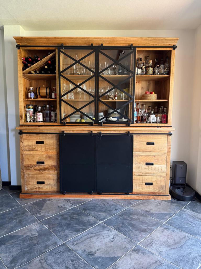 Robuuste Mango Buffetkast 220x220 met Schuifdeuren, Huis en Inrichting, Kasten | Buffetkasten, Ophalen, 200 cm of meer, Zo goed als nieuw