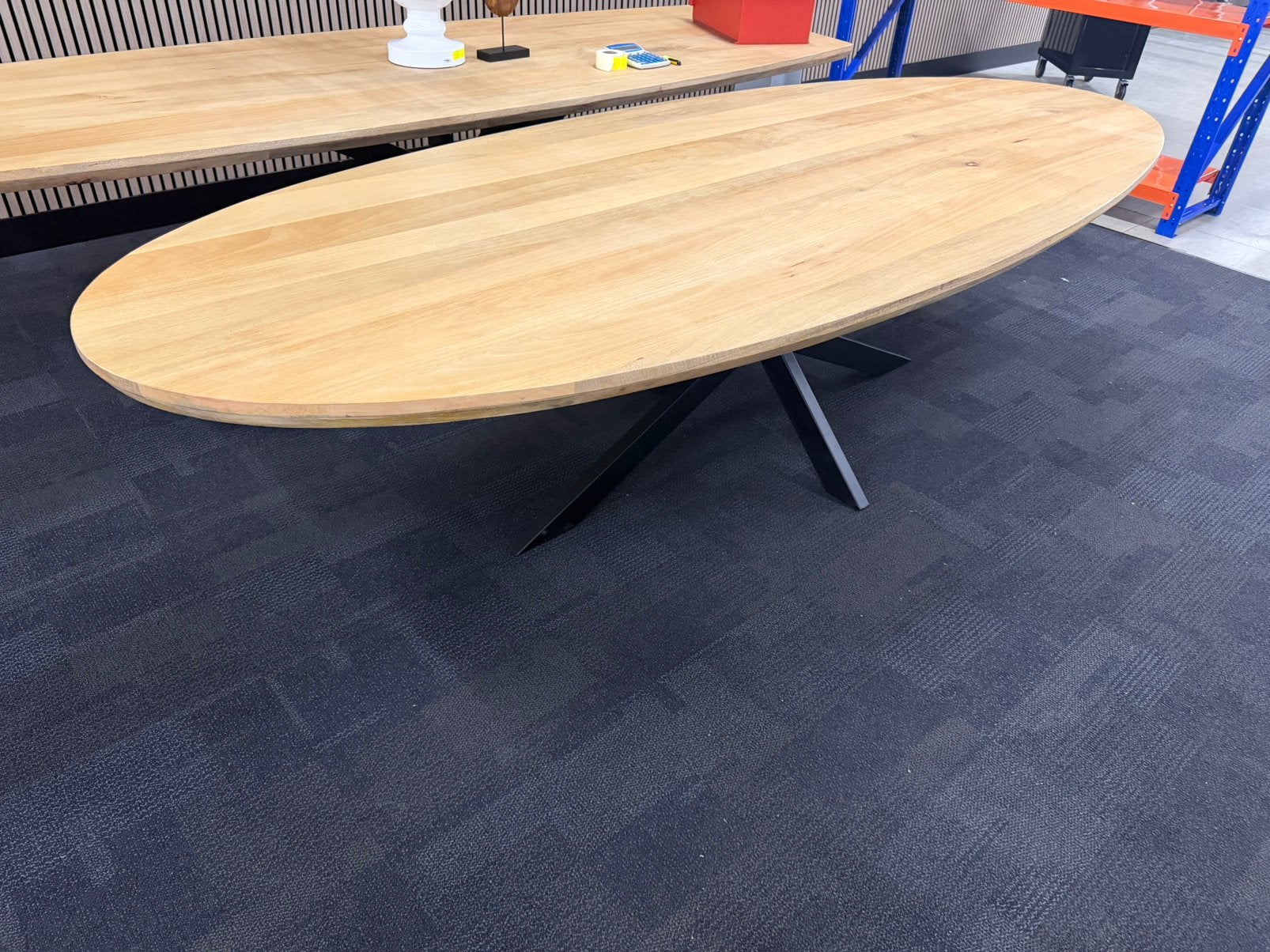 Ovale eettafel l showroomuitverkoop l Nieuw l 300x110 l, 100 tot 150 cm, 200 cm of meer, Ophalen of Verzenden, Zo goed als nieuw