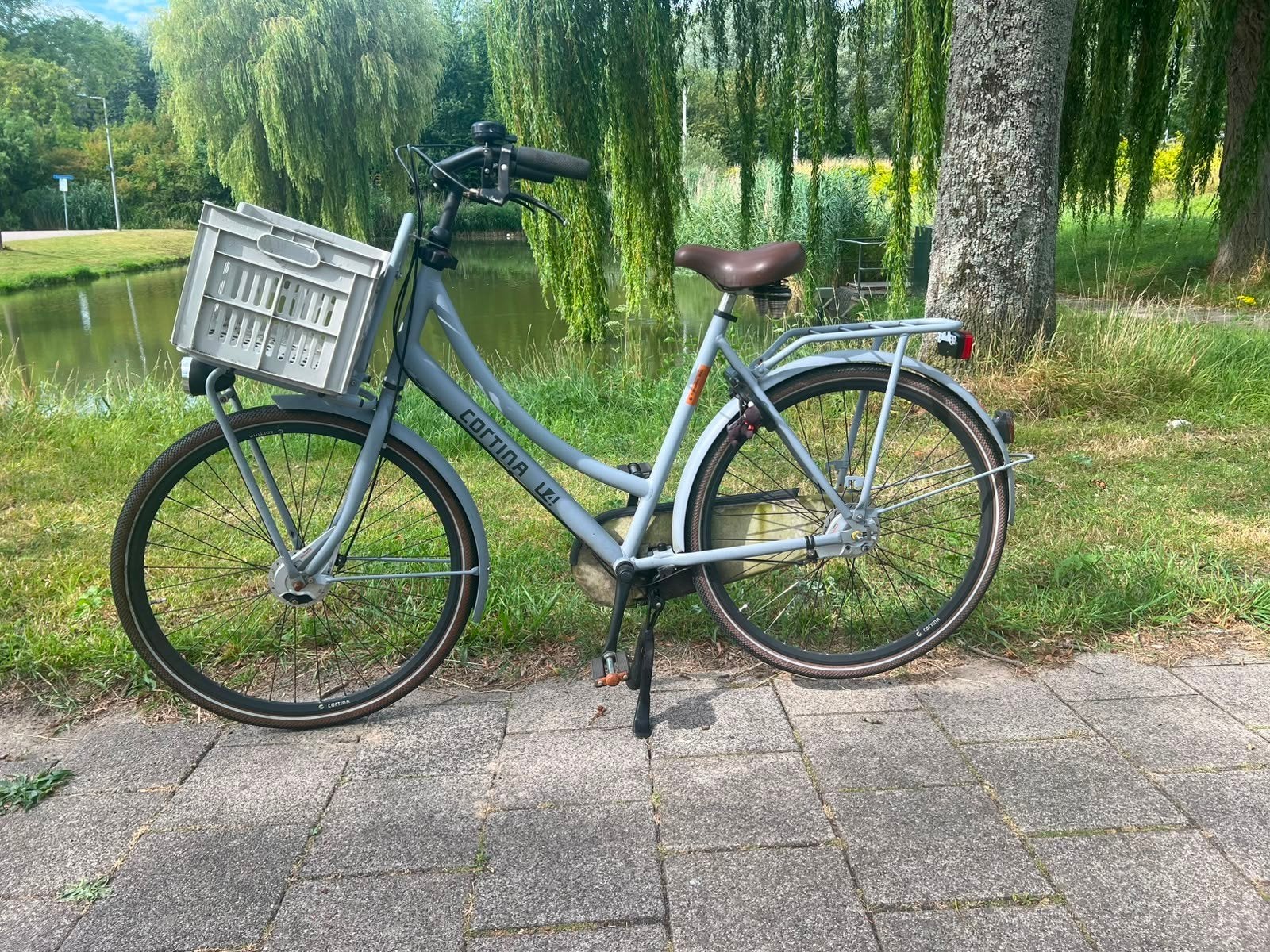 Cortina U4 Damesfiets - Blauwgrijs met krat, Ophalen, Gebruikt, Overige merken, Versnellingen
