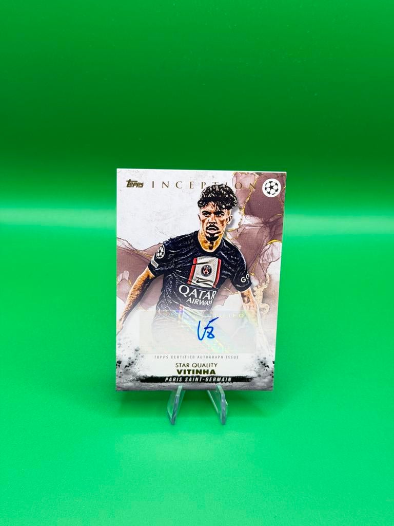 Topps Inception Vitinha Auto PSG Paris Saint Germain, Ophalen of Verzenden, Zo goed als nieuw, Plaatje