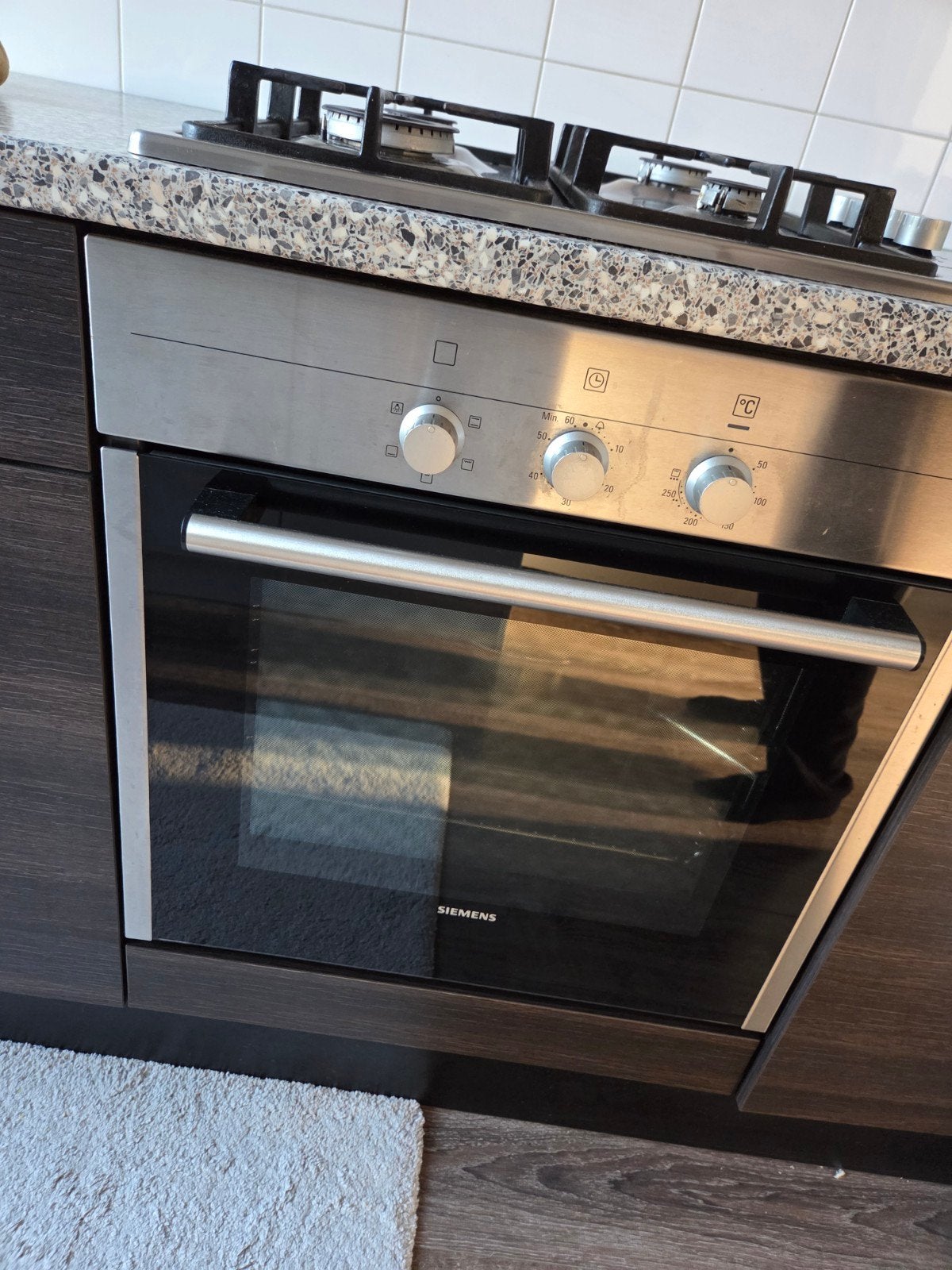 Siemens Inbouw Gasfornuis met Oven en Afzuigkap, Gebruikt, Hete lucht, 60 cm of meer, Inbouw