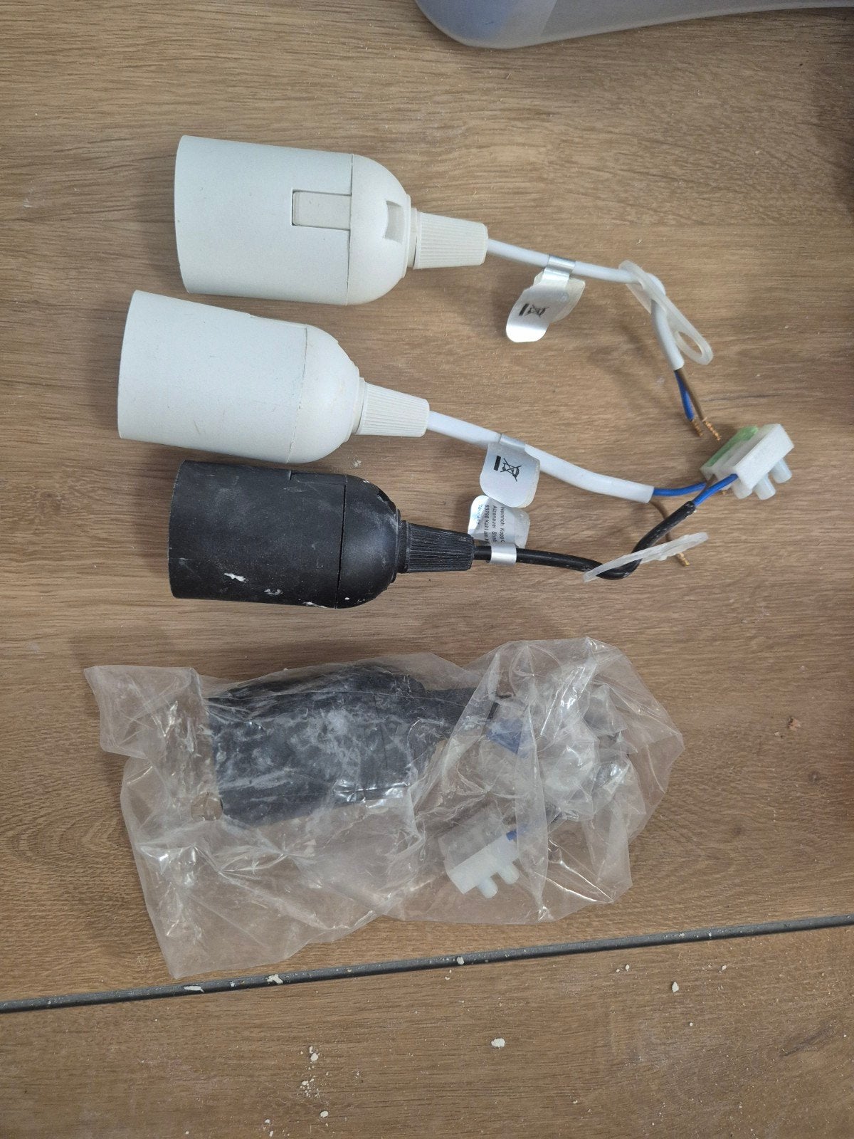 4 stuks lampfittingen (verhuisfittingen) met bedrading, wit, Ophalen, Gebruikt, Overige fittingen, Overige typen