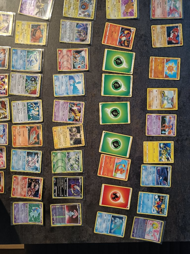 Pokemon kaarten 2005/2009, Ophalen of Verzenden, Gebruikt, Meerdere kaarten, Foil
