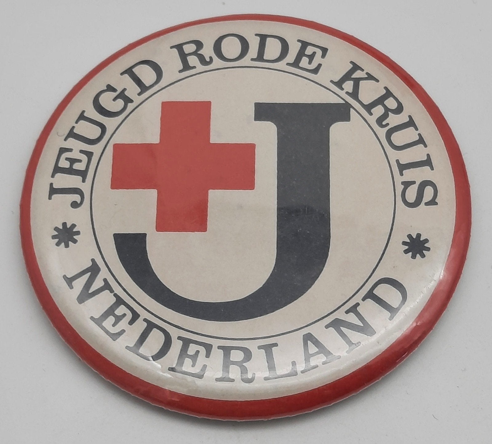 Vintage Button Jeugd Rode Kruis Nederland, Ophalen of Verzenden, Gebruikt, Overige onderwerpen, Button