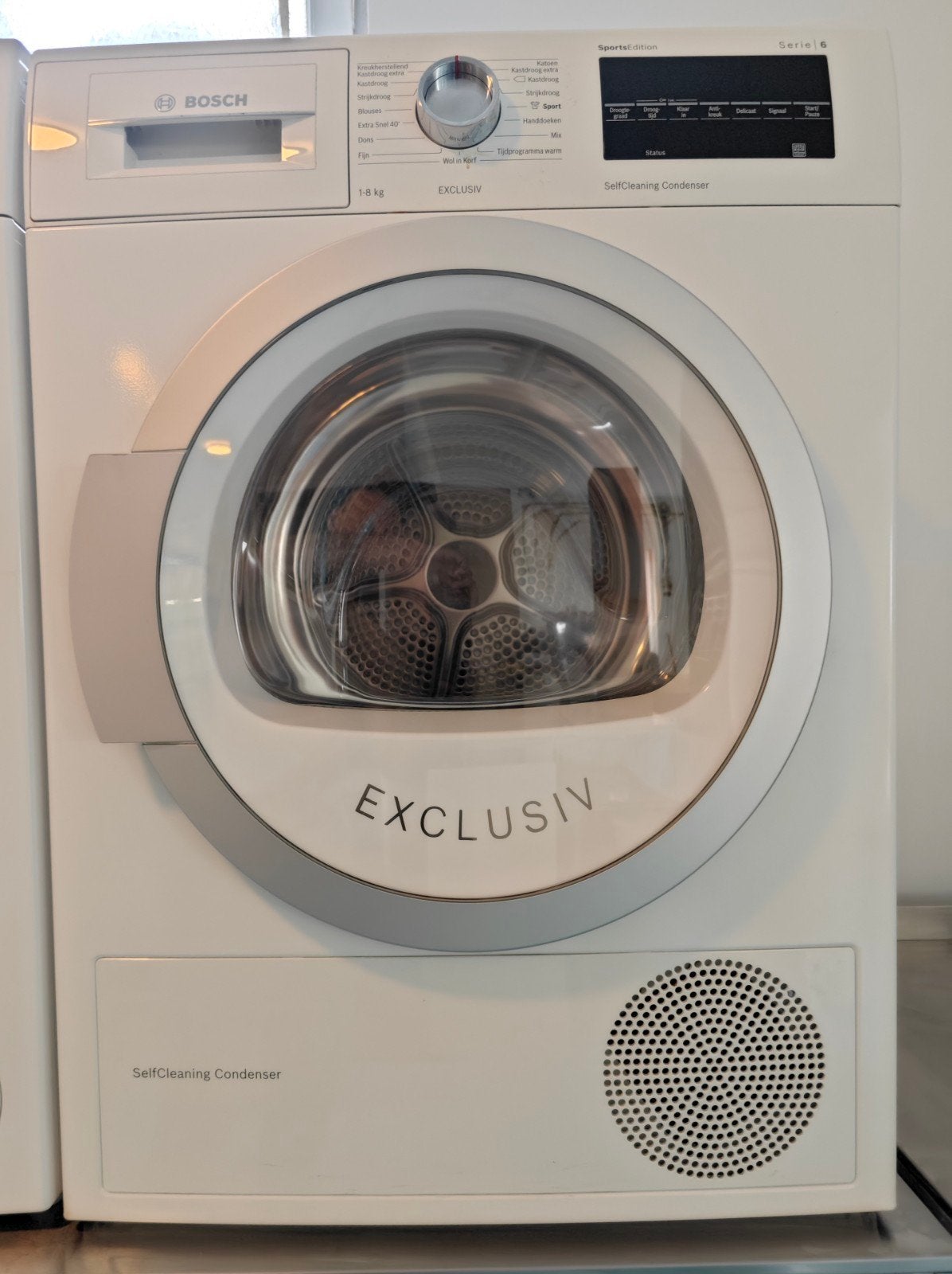 Bosch WTW85490NL warmtepomp condensdroger / 8 kg. vulgewicht, Ophalen, 6 tot 8 kg, Zo goed als nieuw, Voorlader
