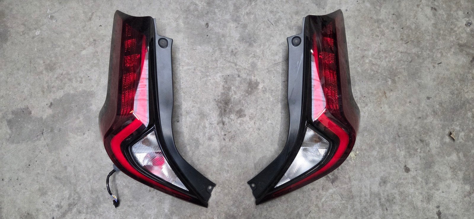 achterlicht links of rechts Toyota Aygo X 2022, Auto-onderdelen, Verlichting, Ophalen of Verzenden, Gebruikt, Toyota