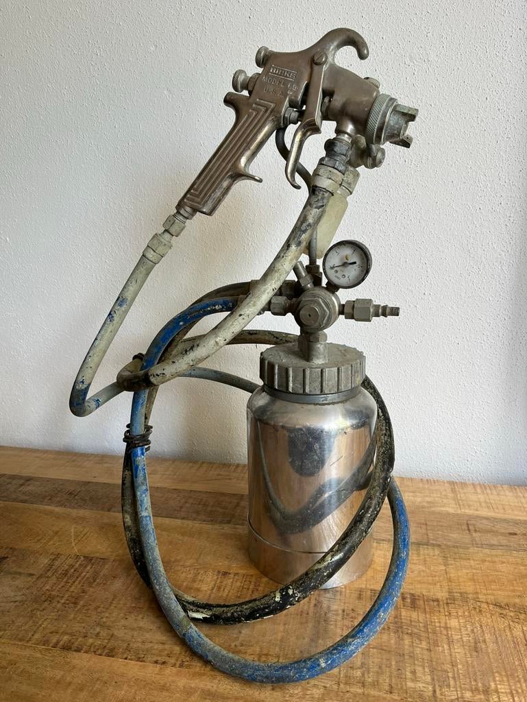 Binks Spuitpistool model 69 met beker, Ophalen of Verzenden, Zo goed als nieuw, Overige typen