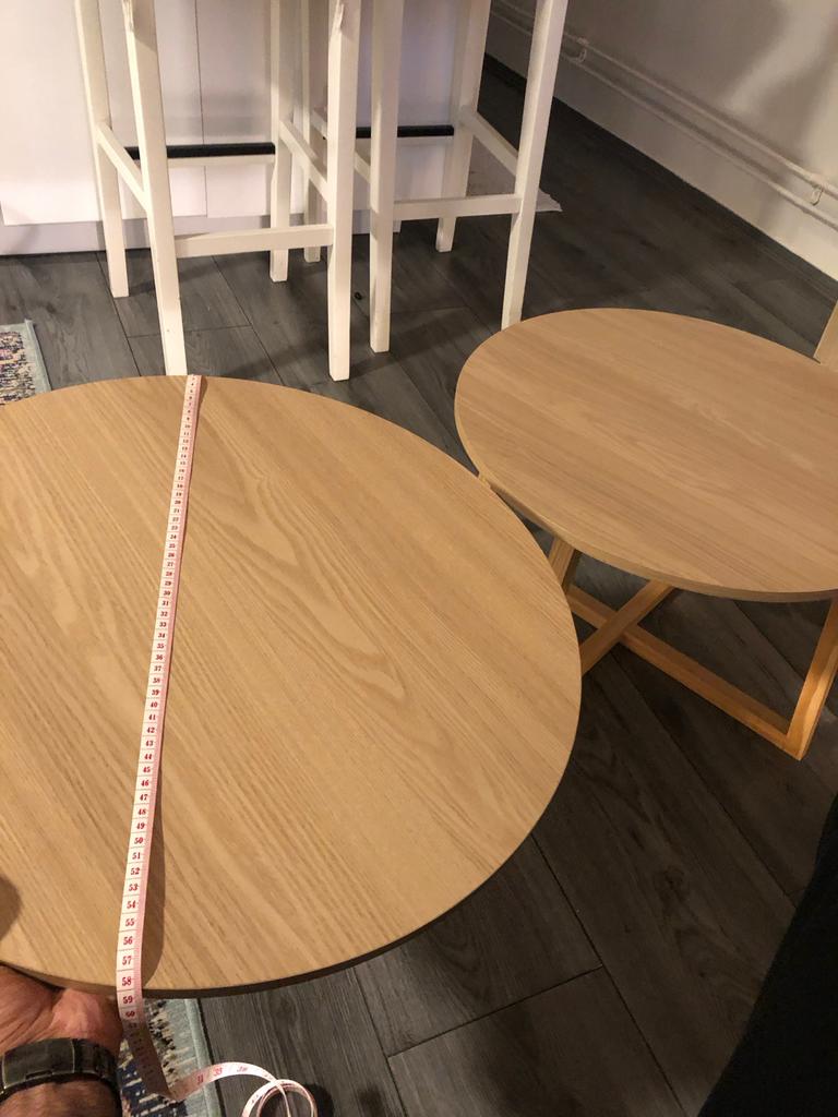 Twee ronde salontafels, zo goed als nieuw, Rond, Zo goed als nieuw, Minder dan 50 cm, Overige houtsoorten